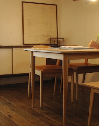 ダイニングセット　椅子